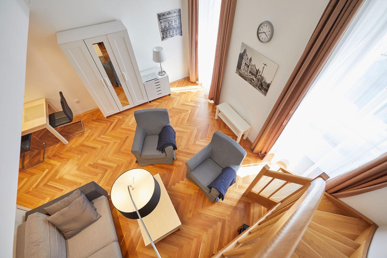 Fewo Oktogon Apartamento Budapeste Exterior foto